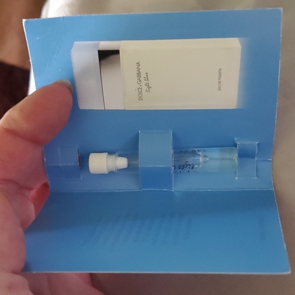 DOLCE AND GABANA LIGHT BLUE sample - Picture 2 of 3